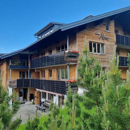 Gaestehaus Alpina Riezlern Extérieur photo