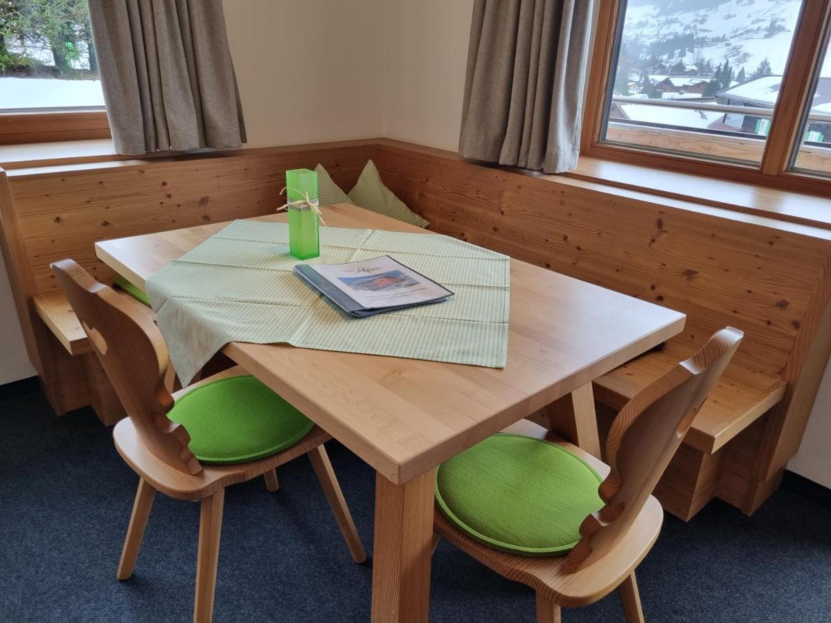 Gaestehaus Alpina Riezlern Extérieur photo