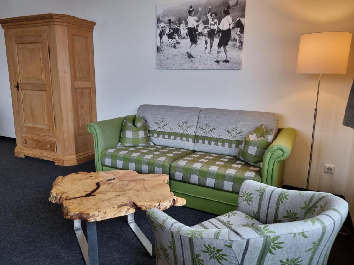 Gaestehaus Alpina Riezlern Extérieur photo