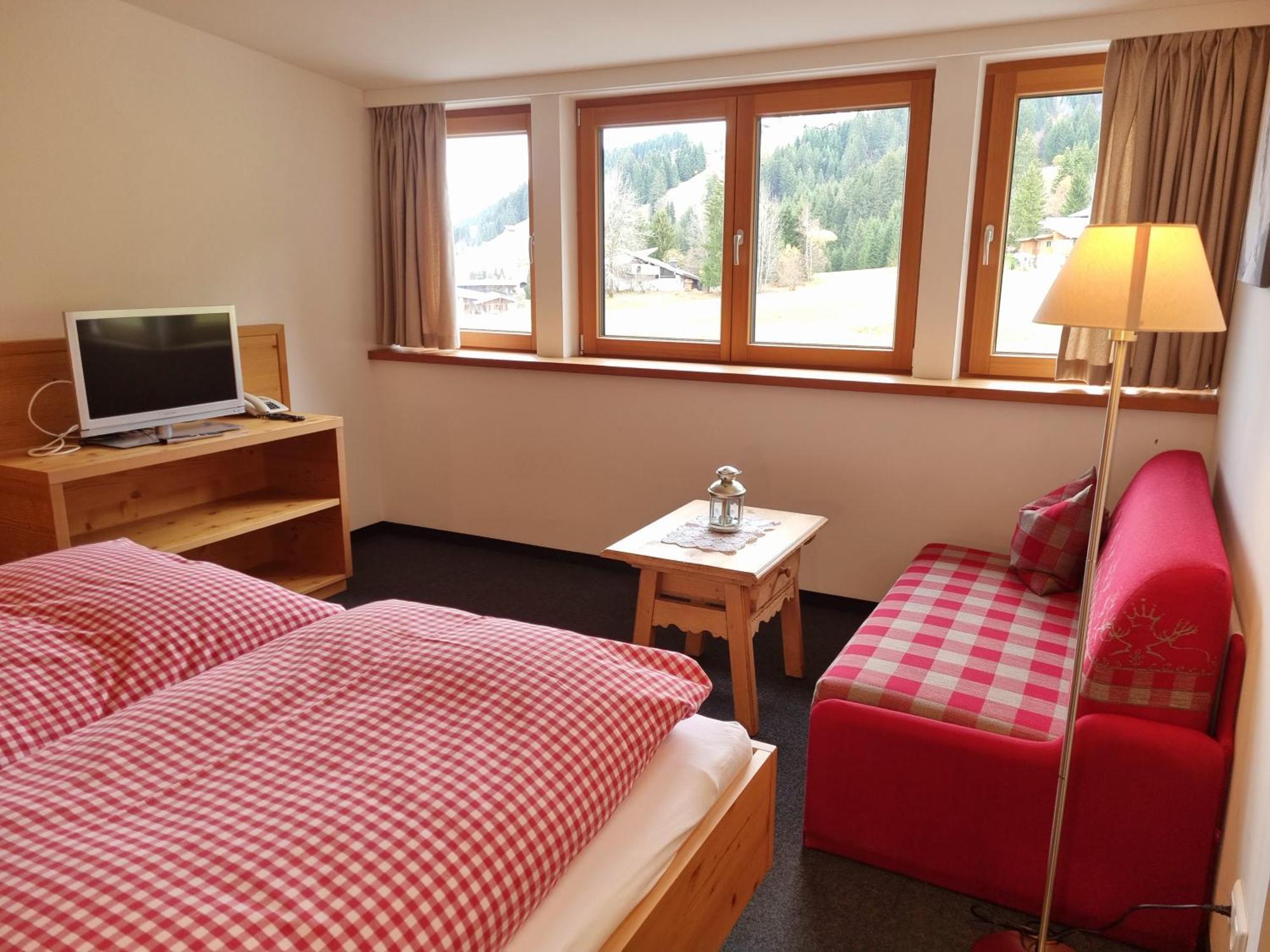 Gaestehaus Alpina Riezlern Chambre photo